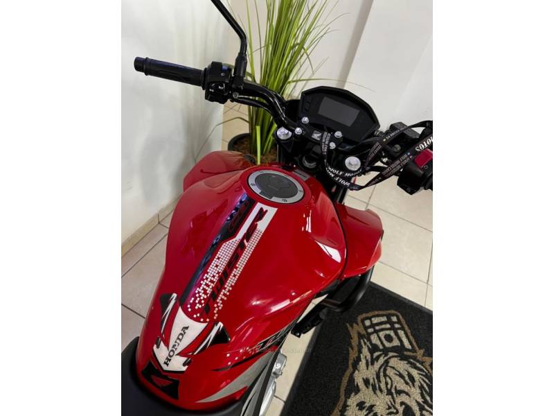 HONDA - CB 250F TWISTER - 2021/2021 - Vermelha - R$ 21.900,00
