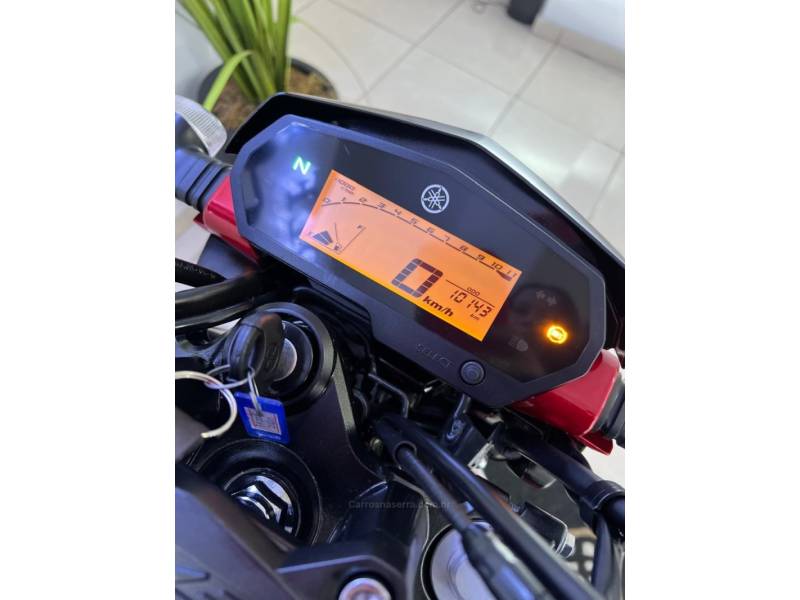 YAMAHA - FAZER - 2020/2020 - Vermelha - R$ 20.900,00