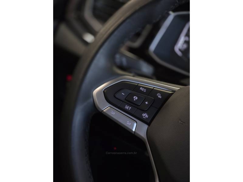 VOLKSWAGEN - NIVUS - 2020/2021 - Preta - R$ 111.900,00