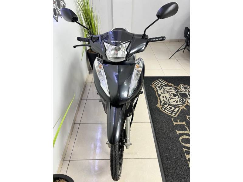 HONDA - BIZ 125 - 2020/2020 - Cinza - R$ 15.900,00