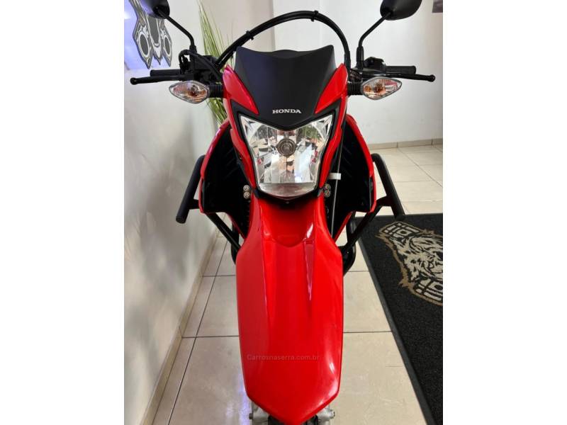 HONDA - NXR 160 - 2022/2022 - Vermelha - R$ 20.900,00
