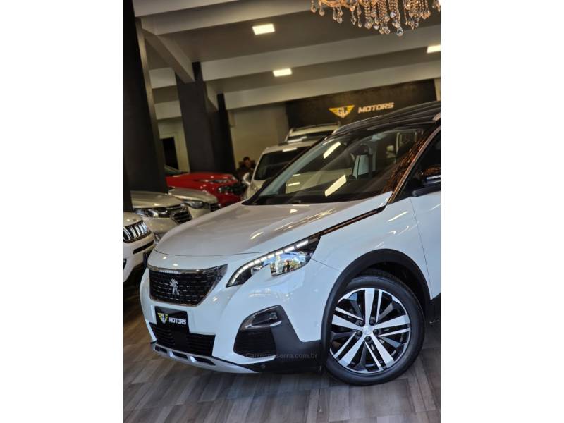 PEUGEOT - 3008 - 2018/2019 - Branca - R$ 114.900,00