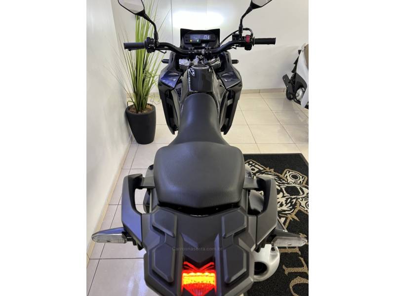 HONDA - XRE 300 - 2022/2022 - Cinza - R$ 30.900,00